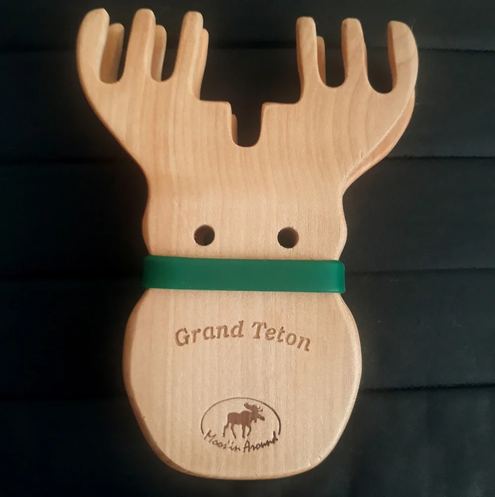 Rock Creek Trading Company Wood Moose Salad & Pasta Servers